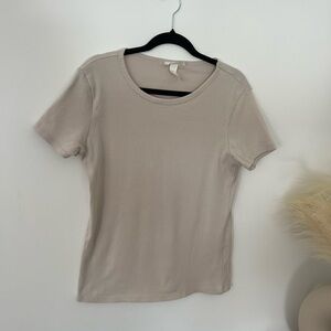 H&M Beige Short Sleeve Tee
